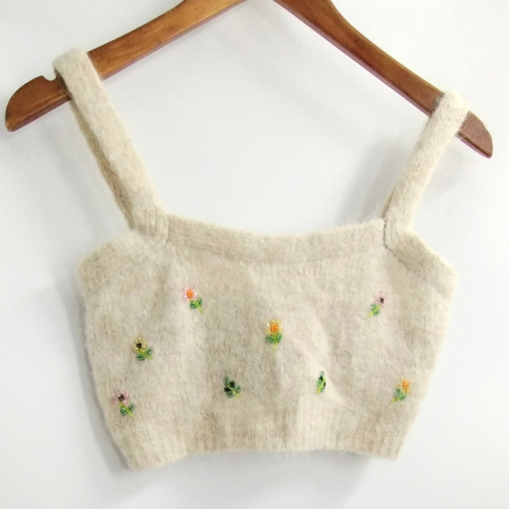 Zara Cropped Knit Floral Beaded Beige‎ Top